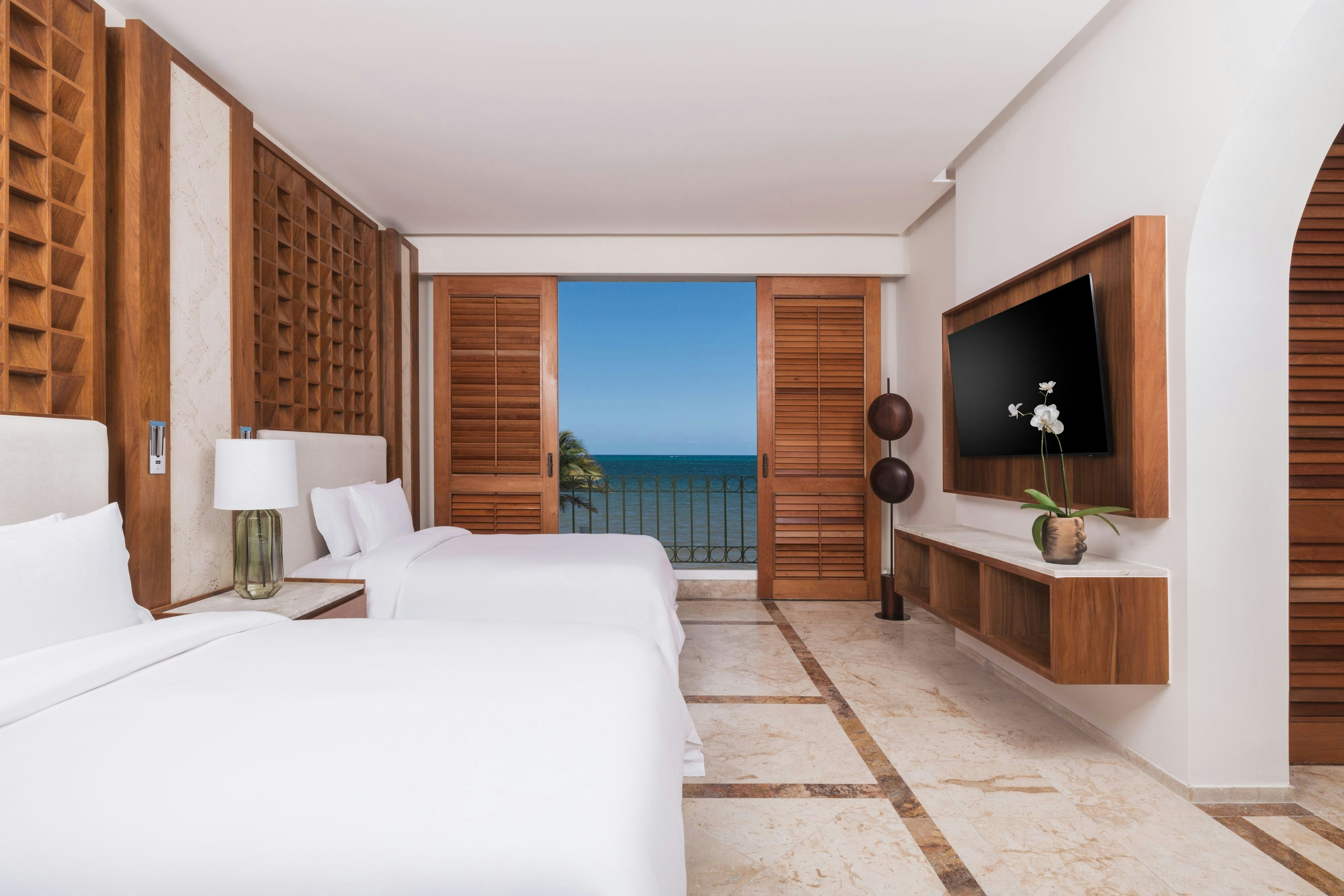 Paraiso de la Bonita-guestroom-Double/Double Luxury Suite - Ocean View & Balcony.jpg