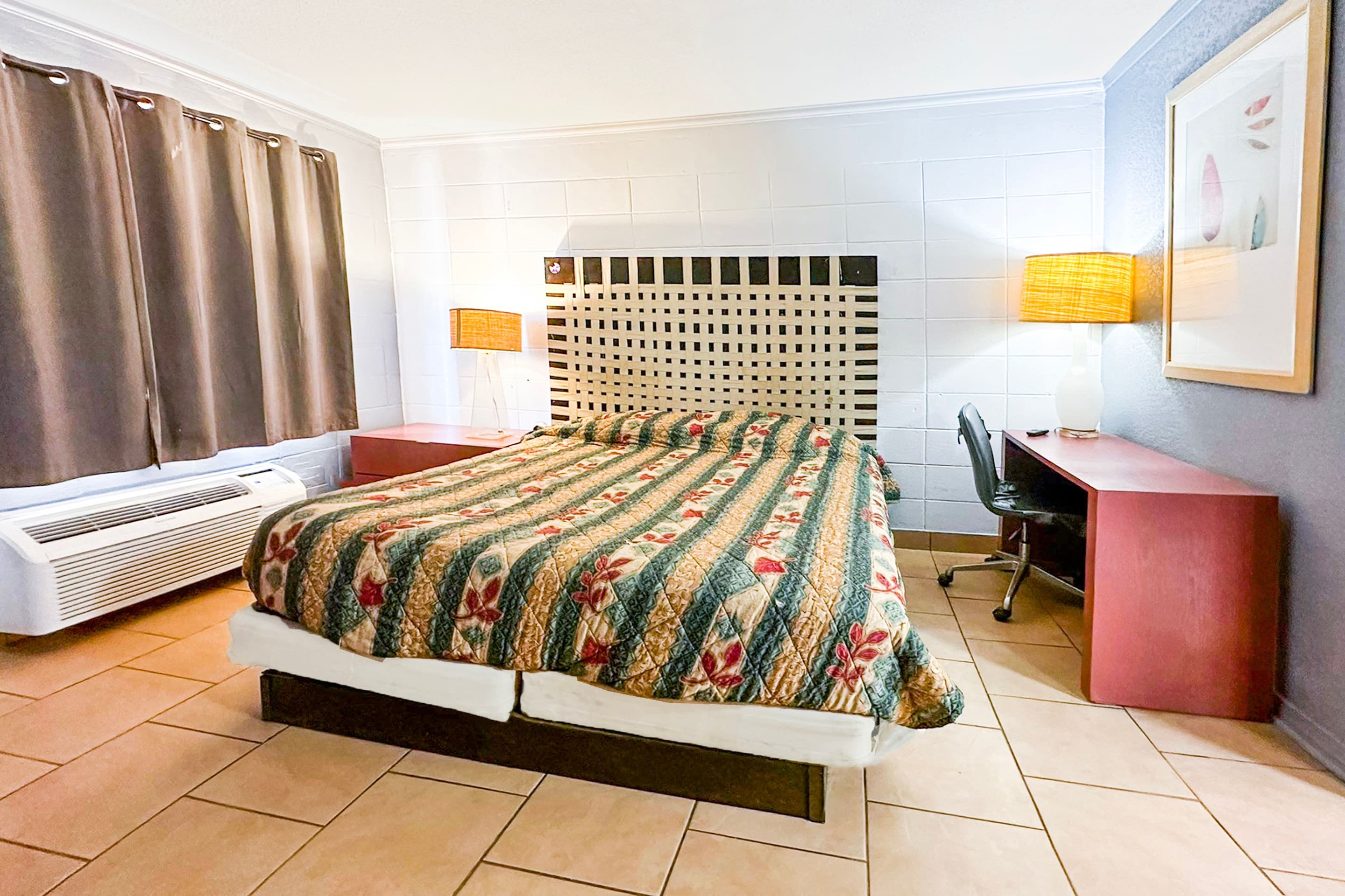 Sunrise Inn By OYO Albany-guestroom-Room.jpg