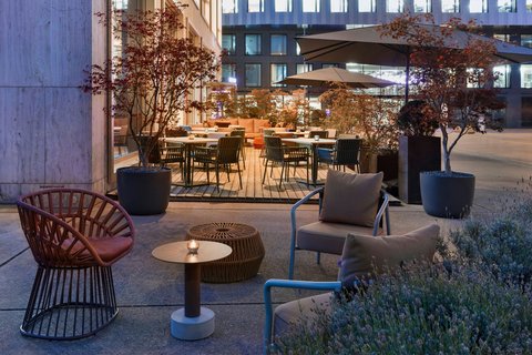 RENAISSANCE ZURICH TOWER HOTEL - Photo 99