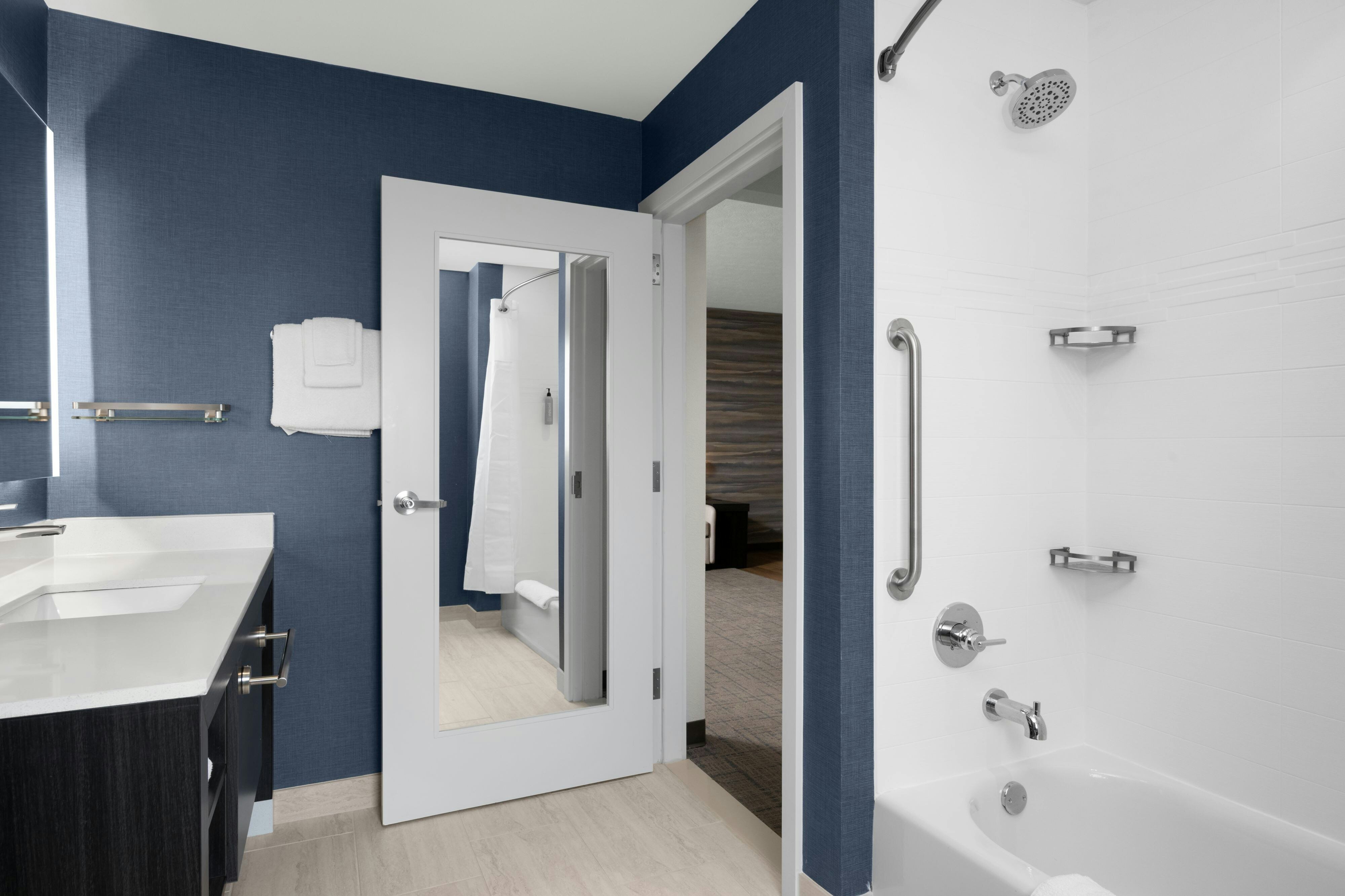 Residence Inn by Marriott Indianapolis Noblesville-guestroom-One-Bedroom King Bathroom.jpg