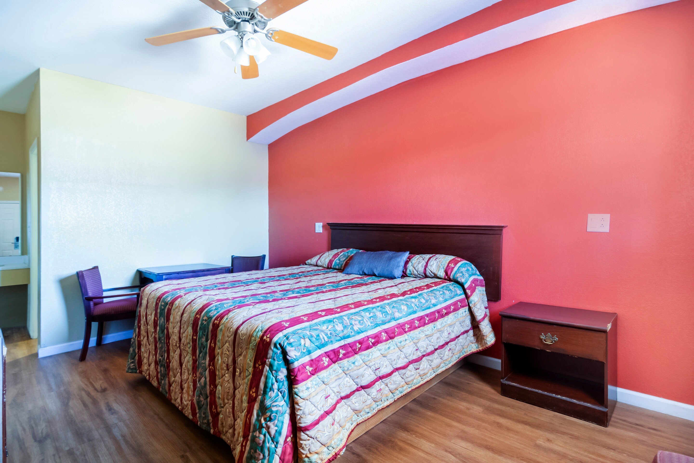 Ruleville Inn By OYO-guestroom-Room.jpg