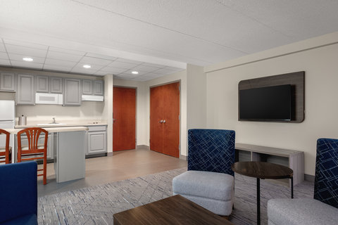 Stream, sleep, or snackâyour stay, your pace.