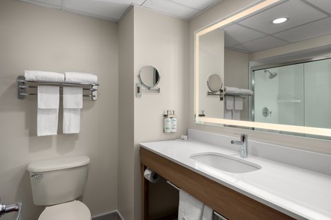 Feel refreshed and revitalized in our guest bathrooms.