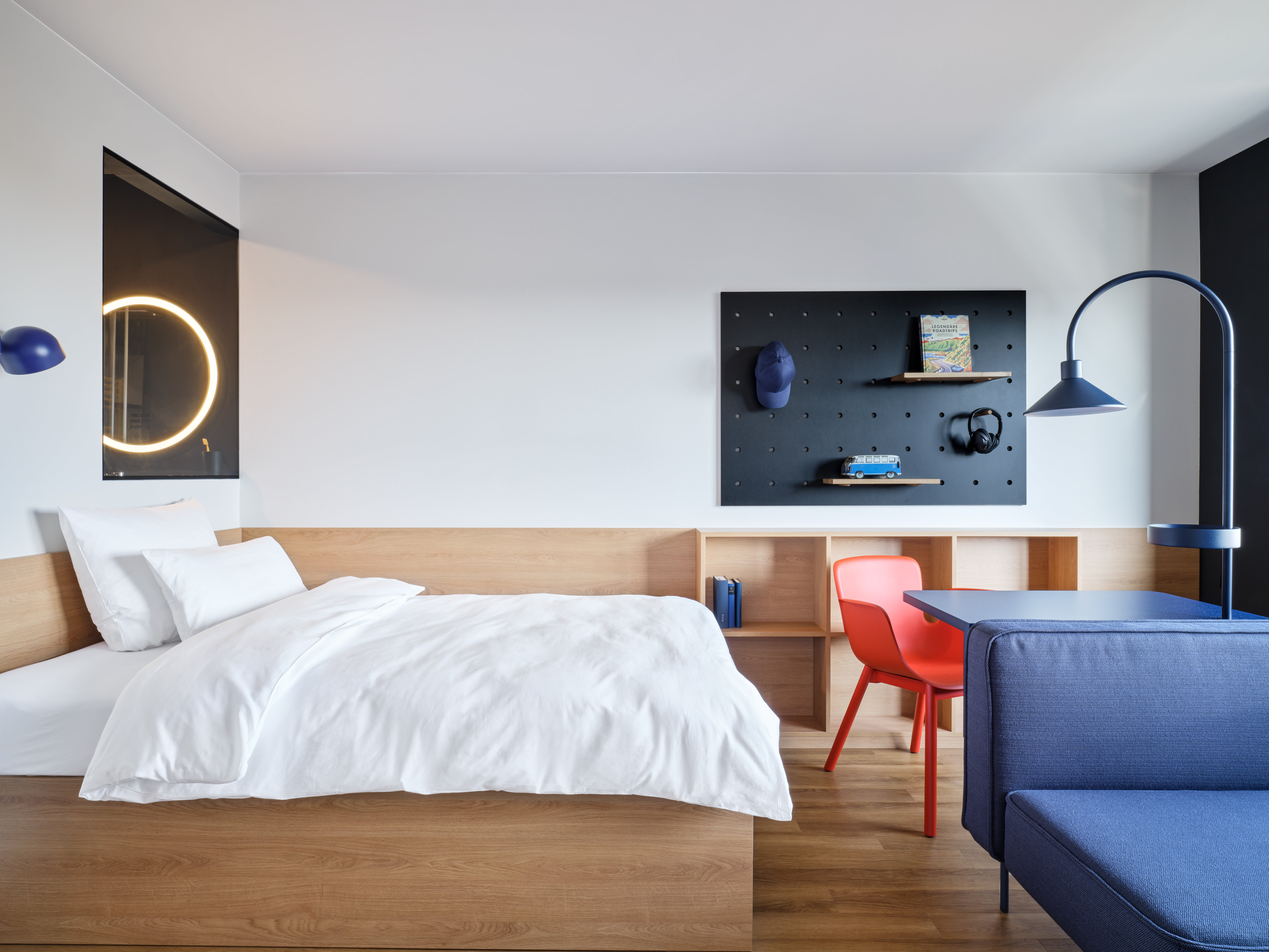 STAYERY Wolfsburg-guestroom-Big Room.jpg