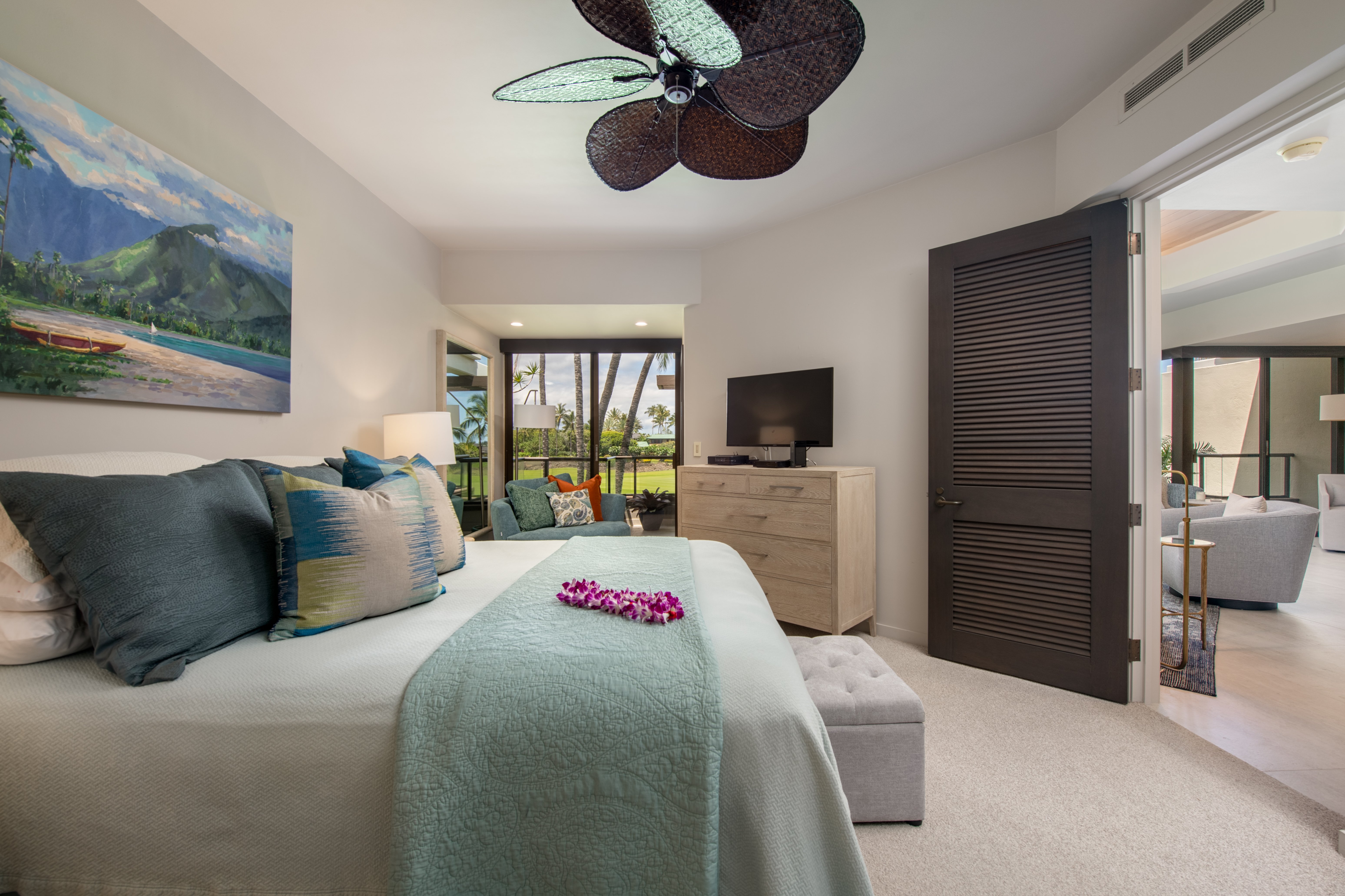 Mauna Lani Point-guestroom-Bedroom.jpg