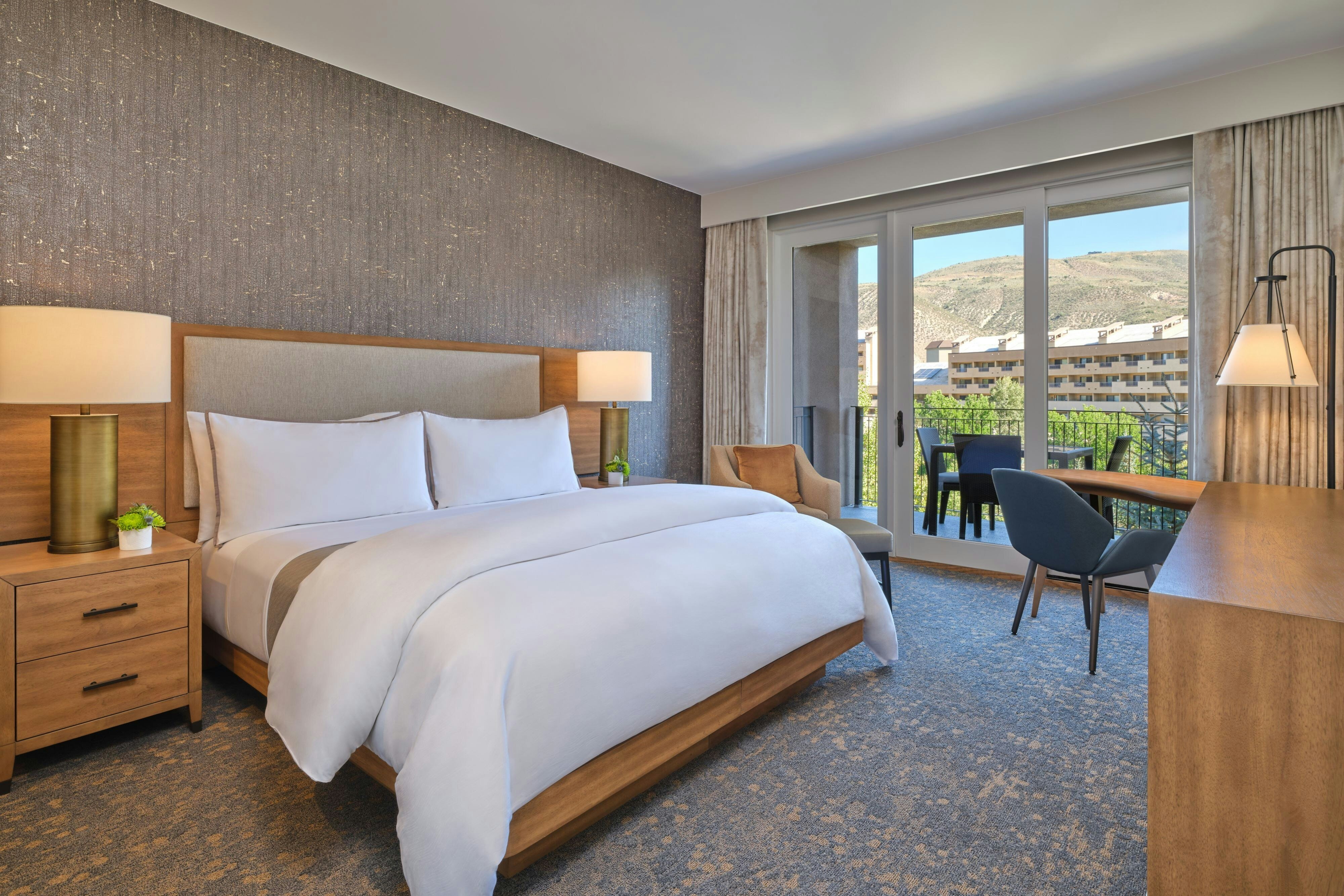 The Westin Riverfront Mountain Villas Beaver Creek Mountain-guestroom-Villa - Master Bedroom.jpg