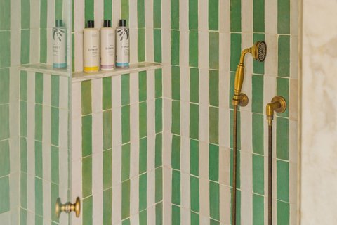 Small Shower