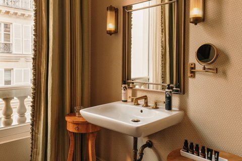 Small Accessible Sink