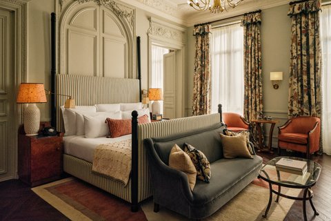 Boudoir Bedroom