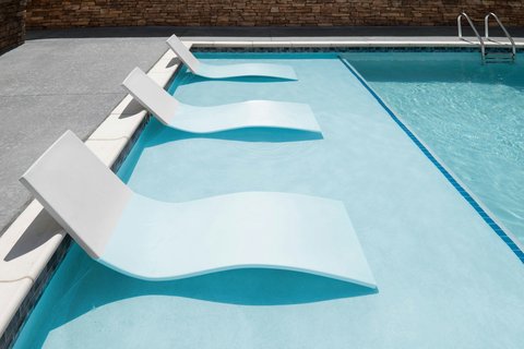Outdoor Pool Seating