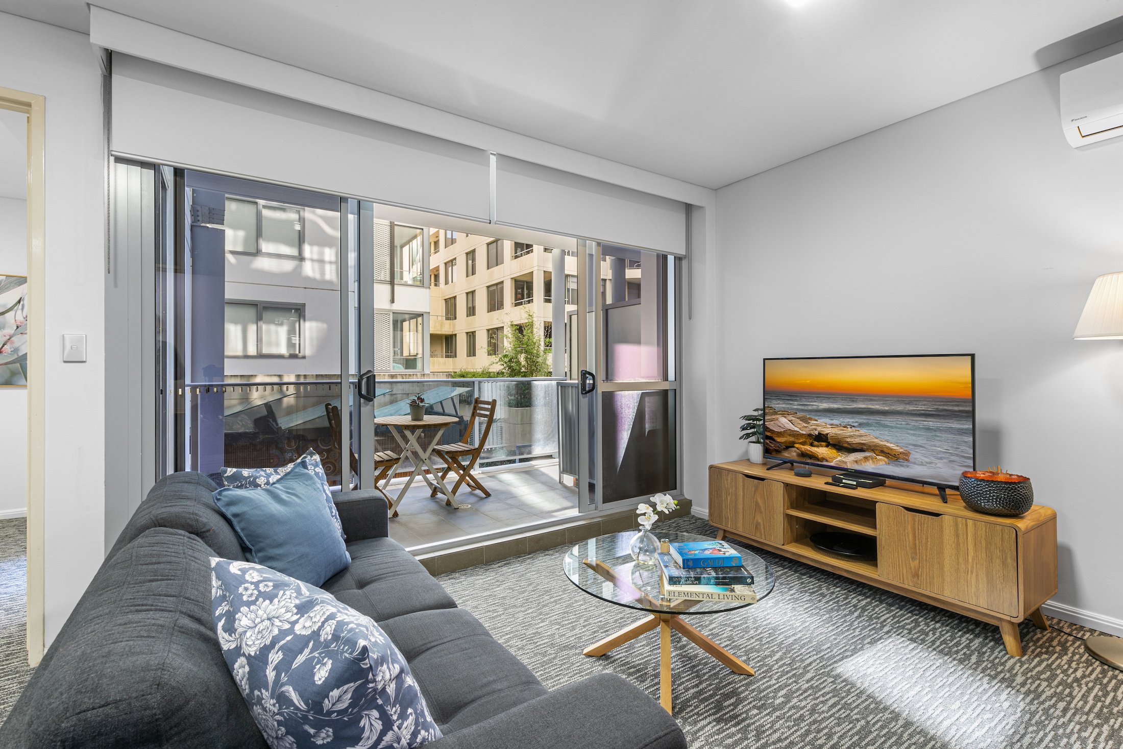 Astra Apartments North Sydney-guestroom-1 Bedroom.jpg