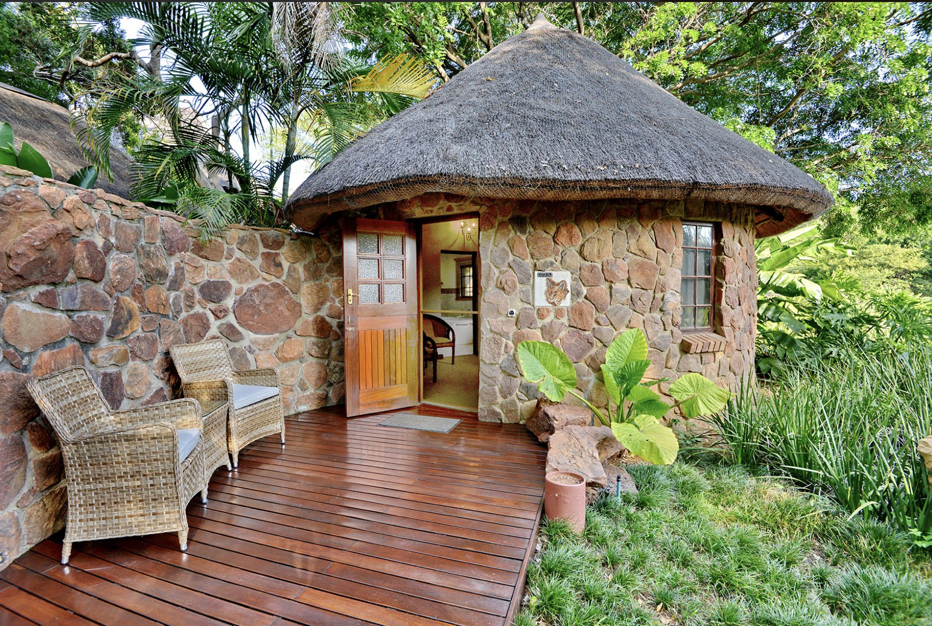 Royal Morubisi Founders Lodge-guestroom-Luxury Suite.jpg