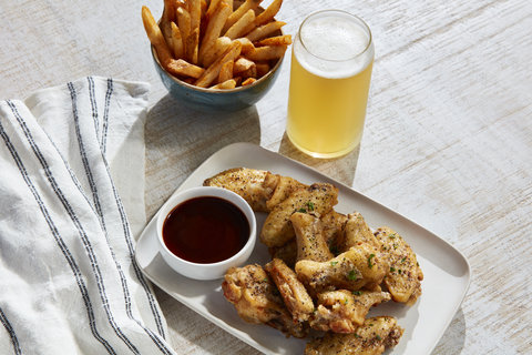 Grab a delicious craft beer and enjoy our menu.