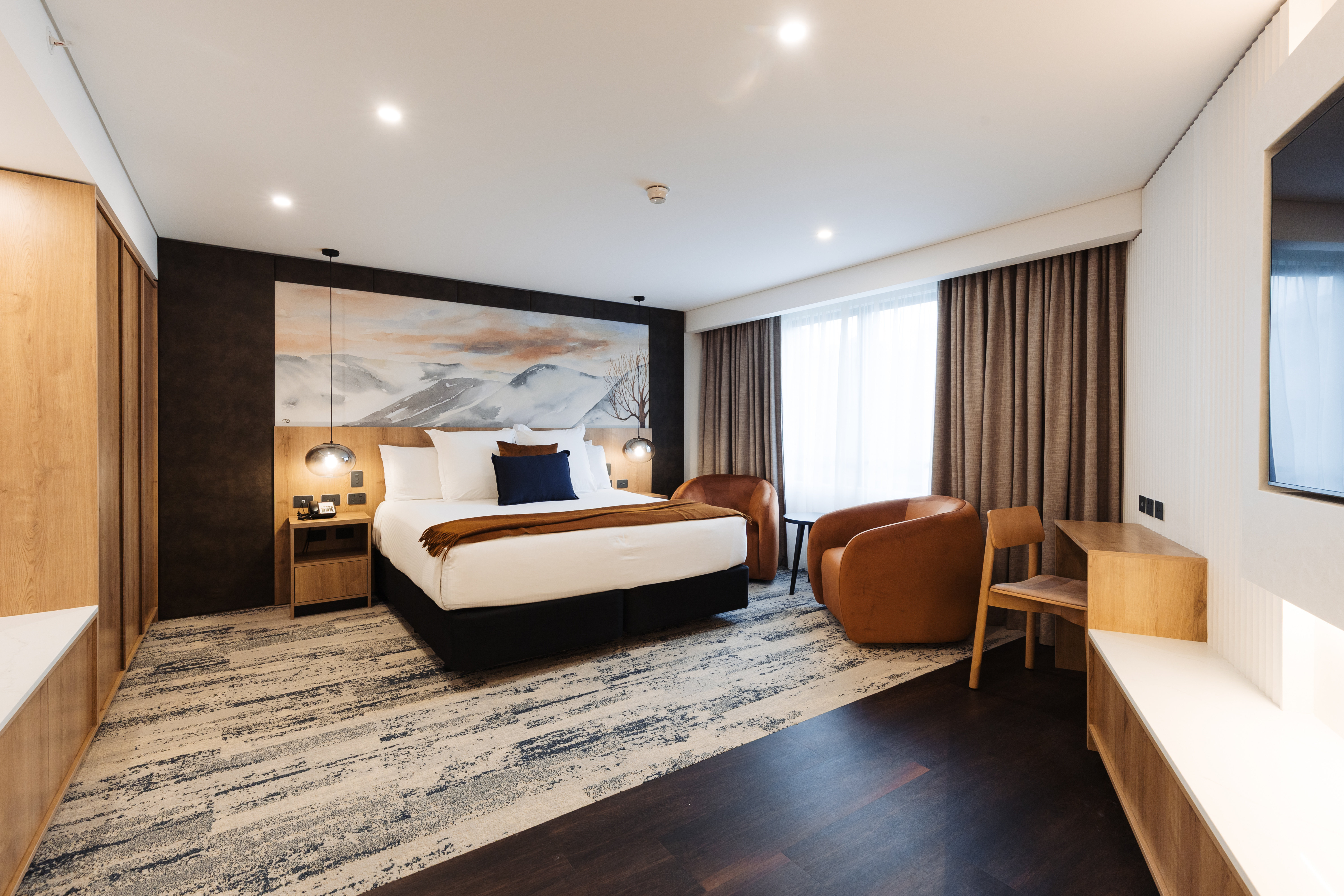 Millennium Hotel Queenstown-guestroom-Suite.jpg