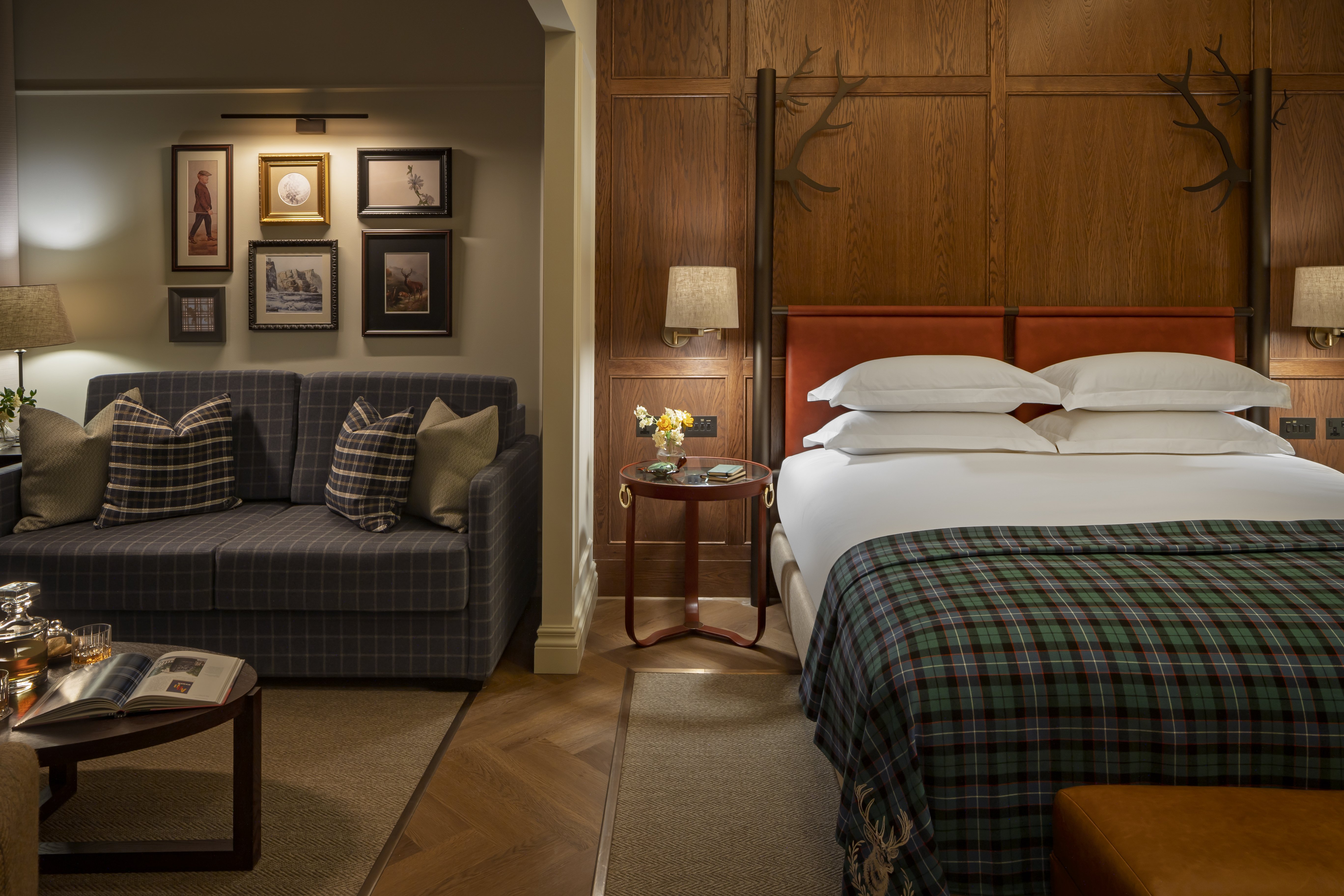 Seaton House-guestroom-Suite With Garden View And Private Terrace.jpg