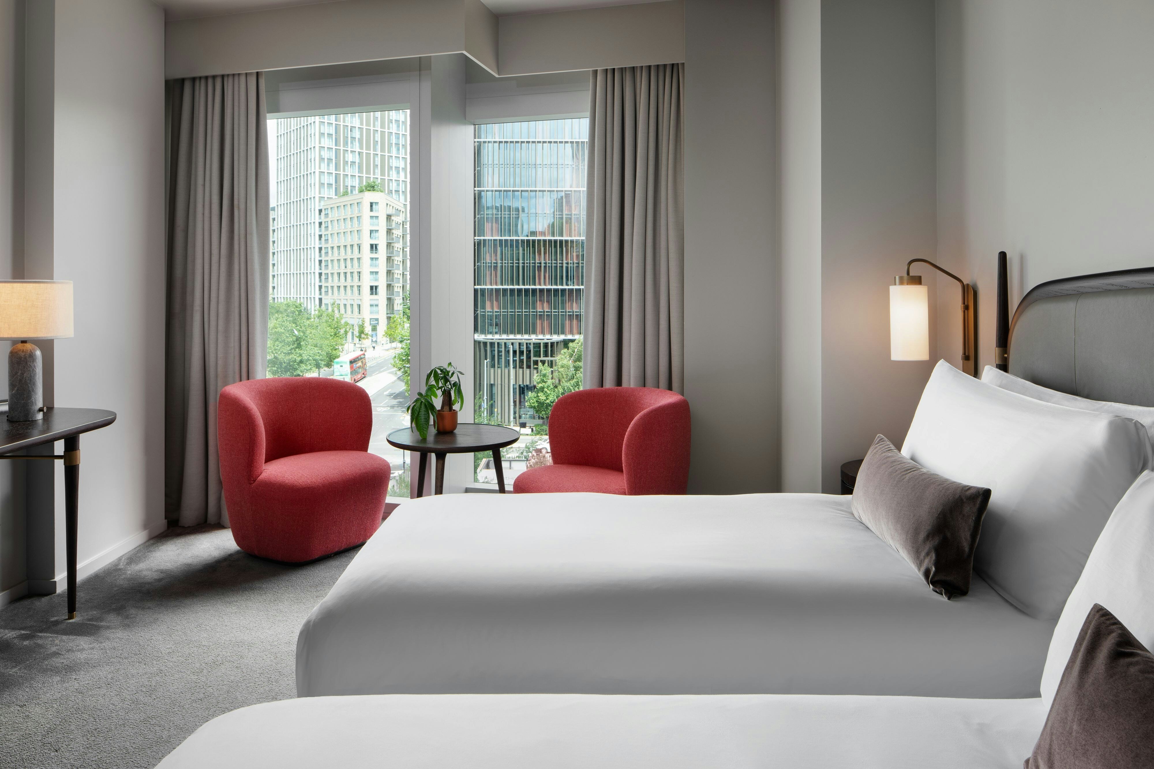 The Stratford Autograph Collection-guestroom-Superior Guest Room with Twin Beds.jpg