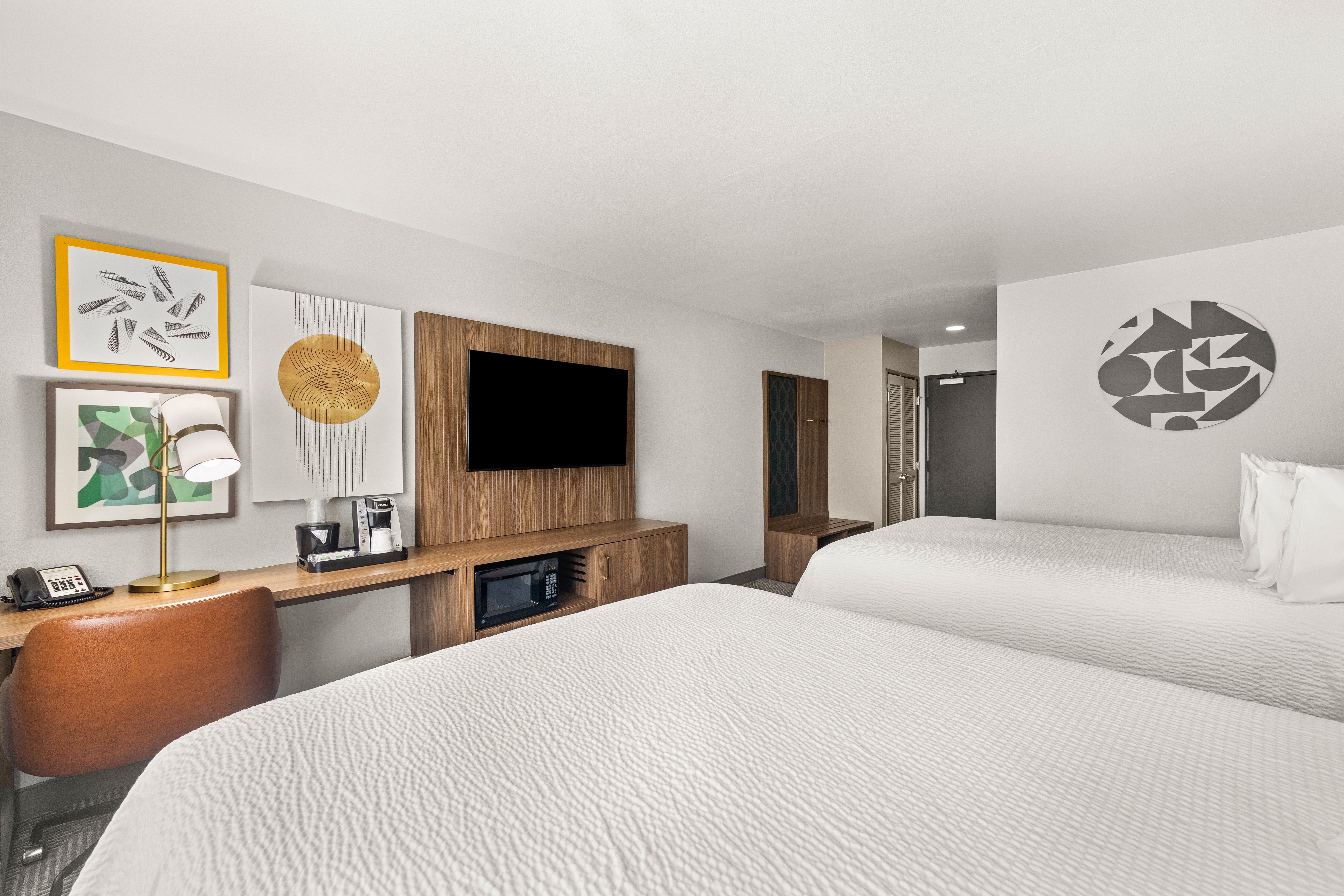 HOLIDAY INN NORTH ROUND ROCK BY IHG-guestroom-Double Bed Guest Room.jpg