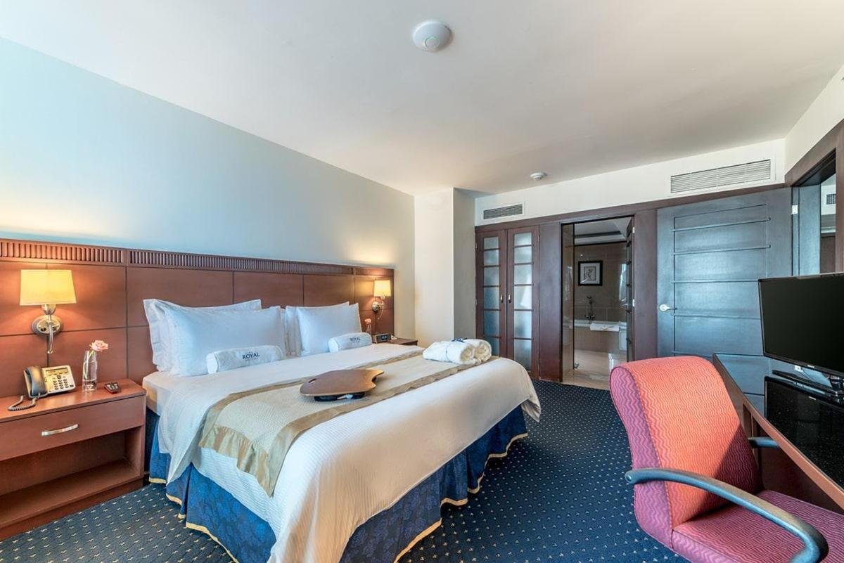 HODELPA GARDEN COURT-guestroom-D44518 Guest Room.jpg