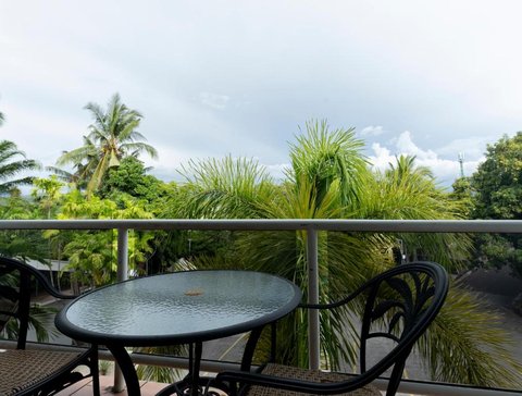 Airways Hotel Bacchus Wing King Balcony