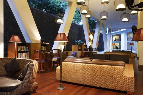 Airways Hotel Lounge Area