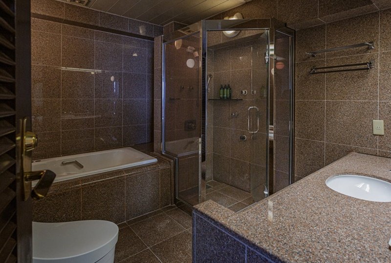 Okinawa Kariyushi Beach Resort-guestroom-OCEAN TOWER OCEAN SUITE ROOM.jpg