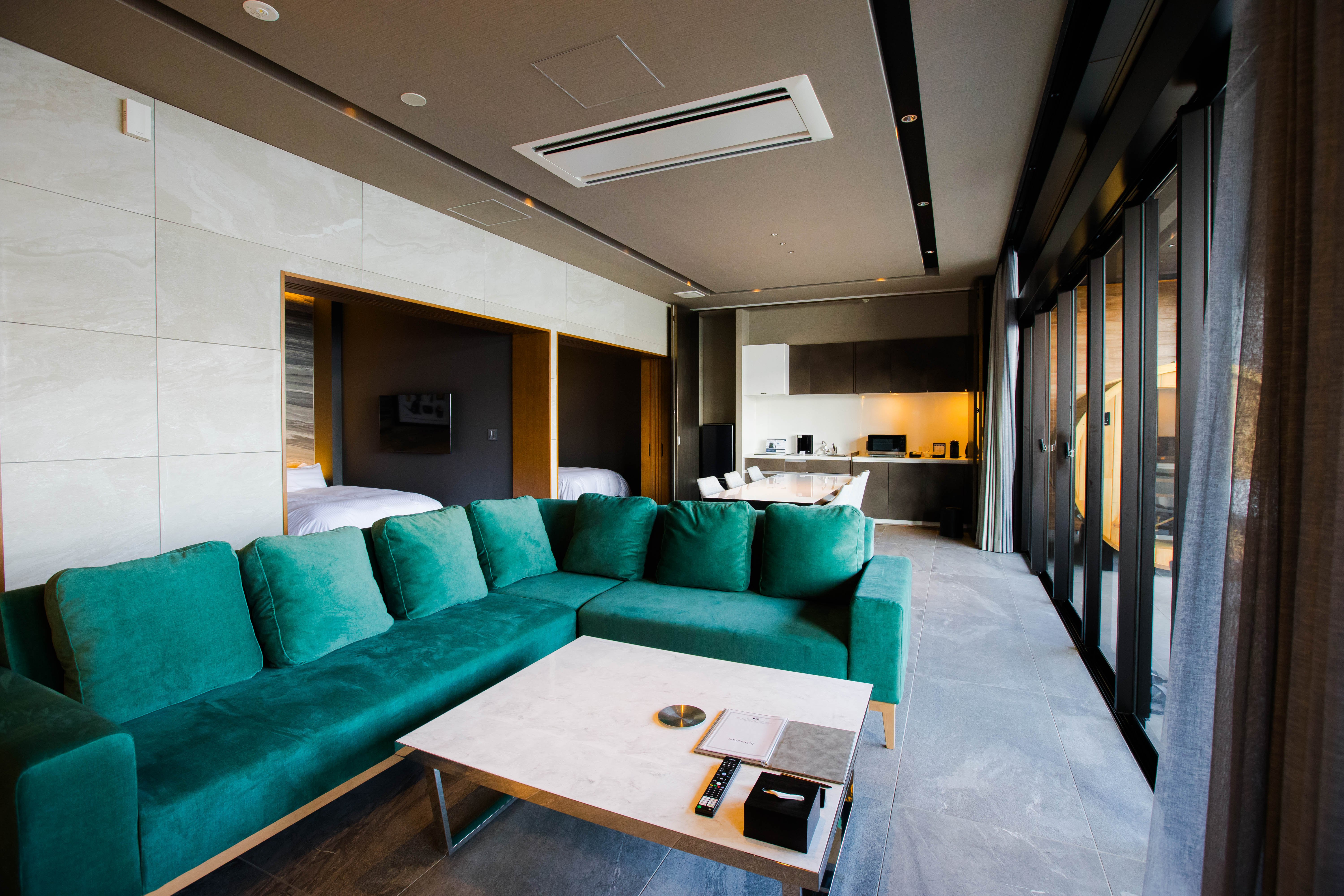 Five Spring Resort Shirahama-guestroom-Great Bear 1st Floor - Living Area.jpg