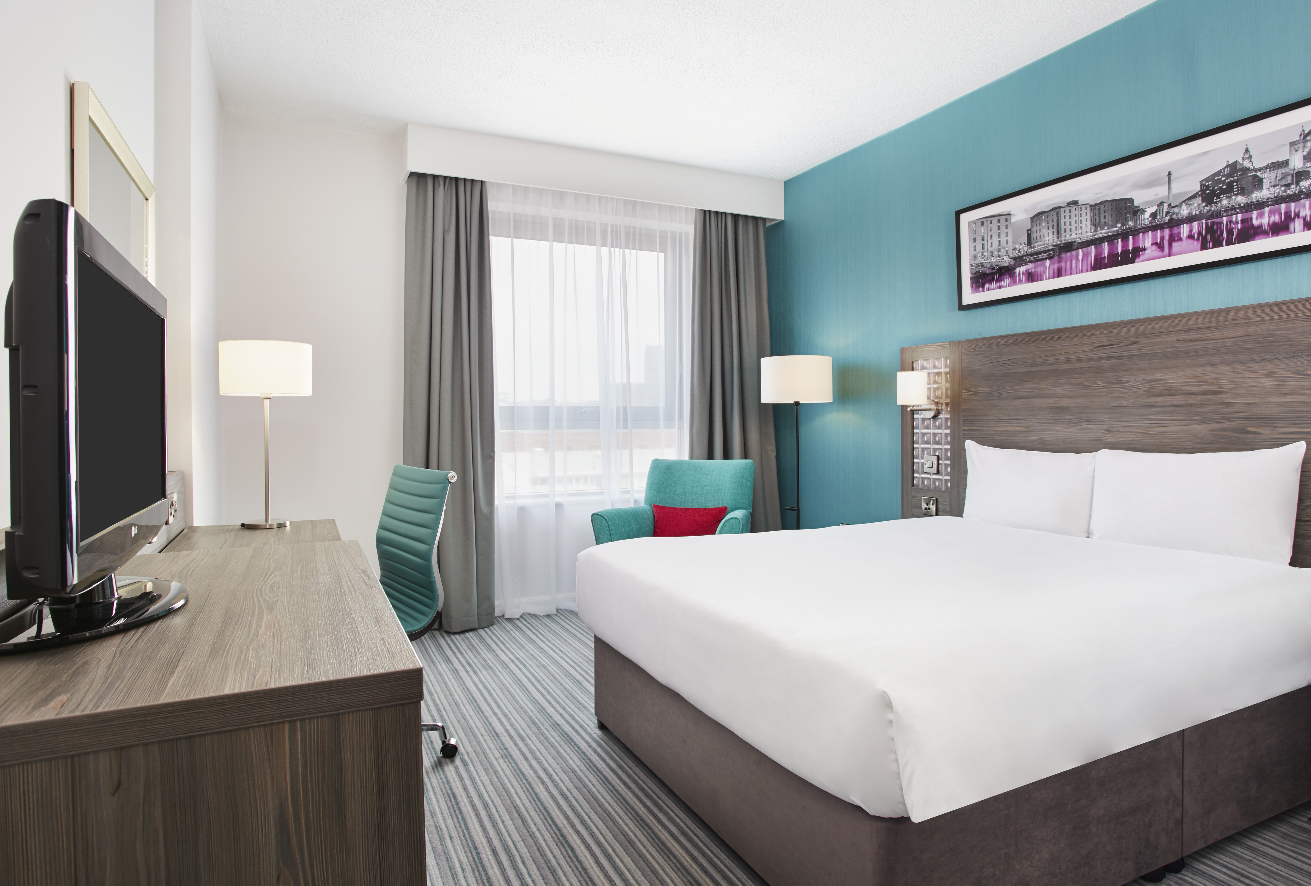 Leonardo Hotel Belfast-guestroom-Leonardo Hotel Belfast Double .jpg