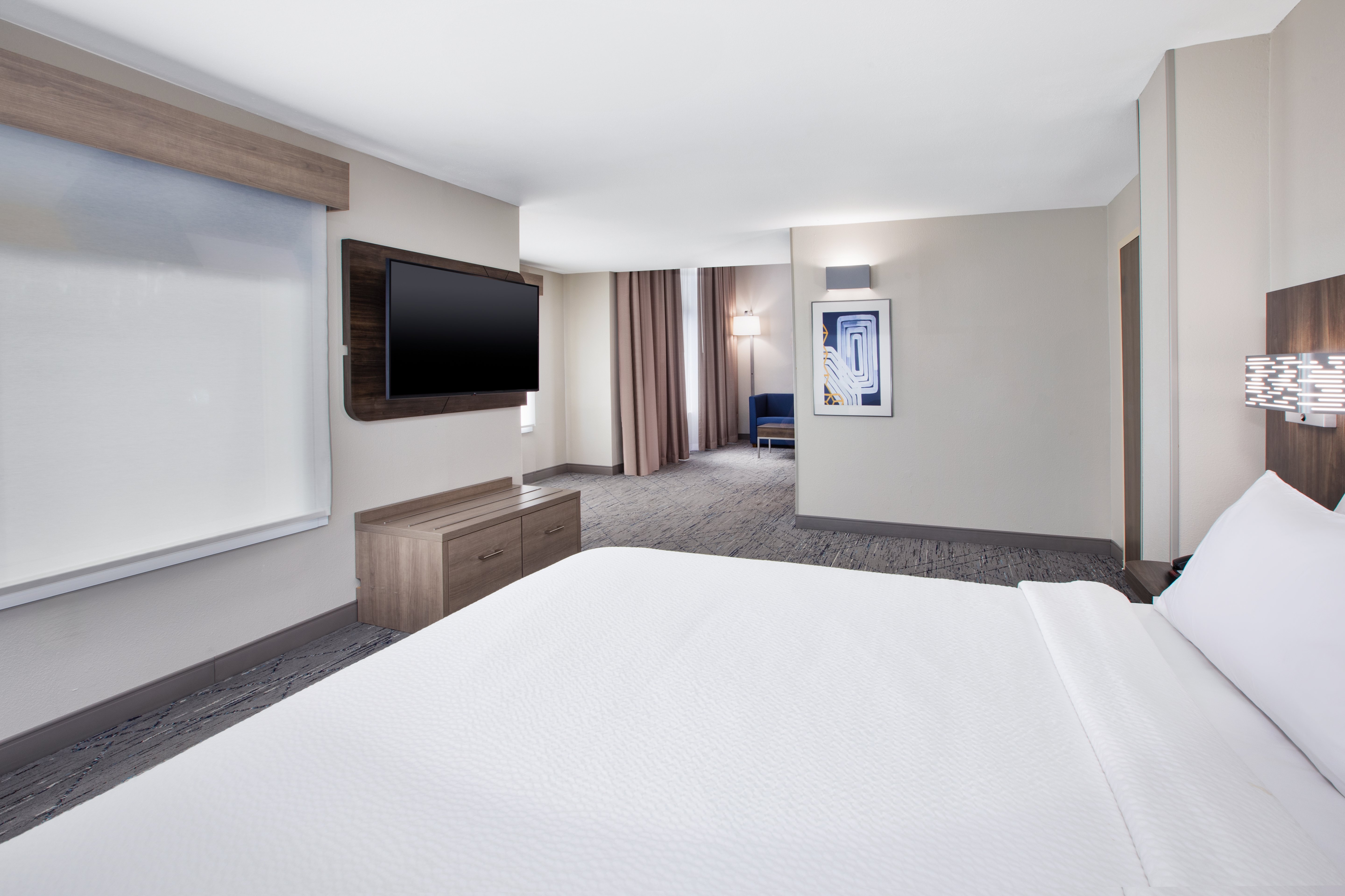 HOLIDAY INN EXP STES W MONROE BY IH-guestroom-Premium King Corner Suite.jpg