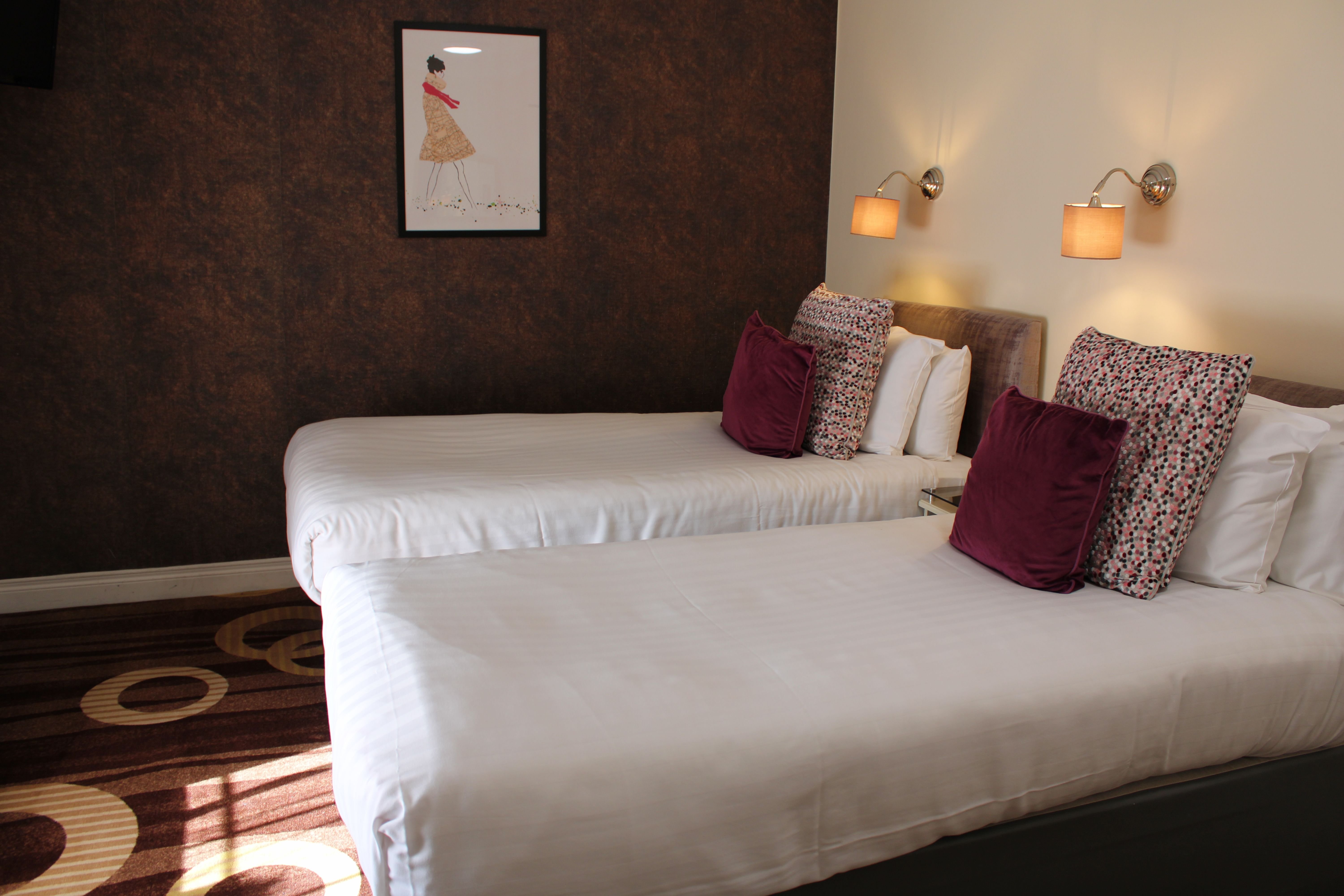 KILDARE HOUSE HOTEL-guestroom-Twin Room.jpg
