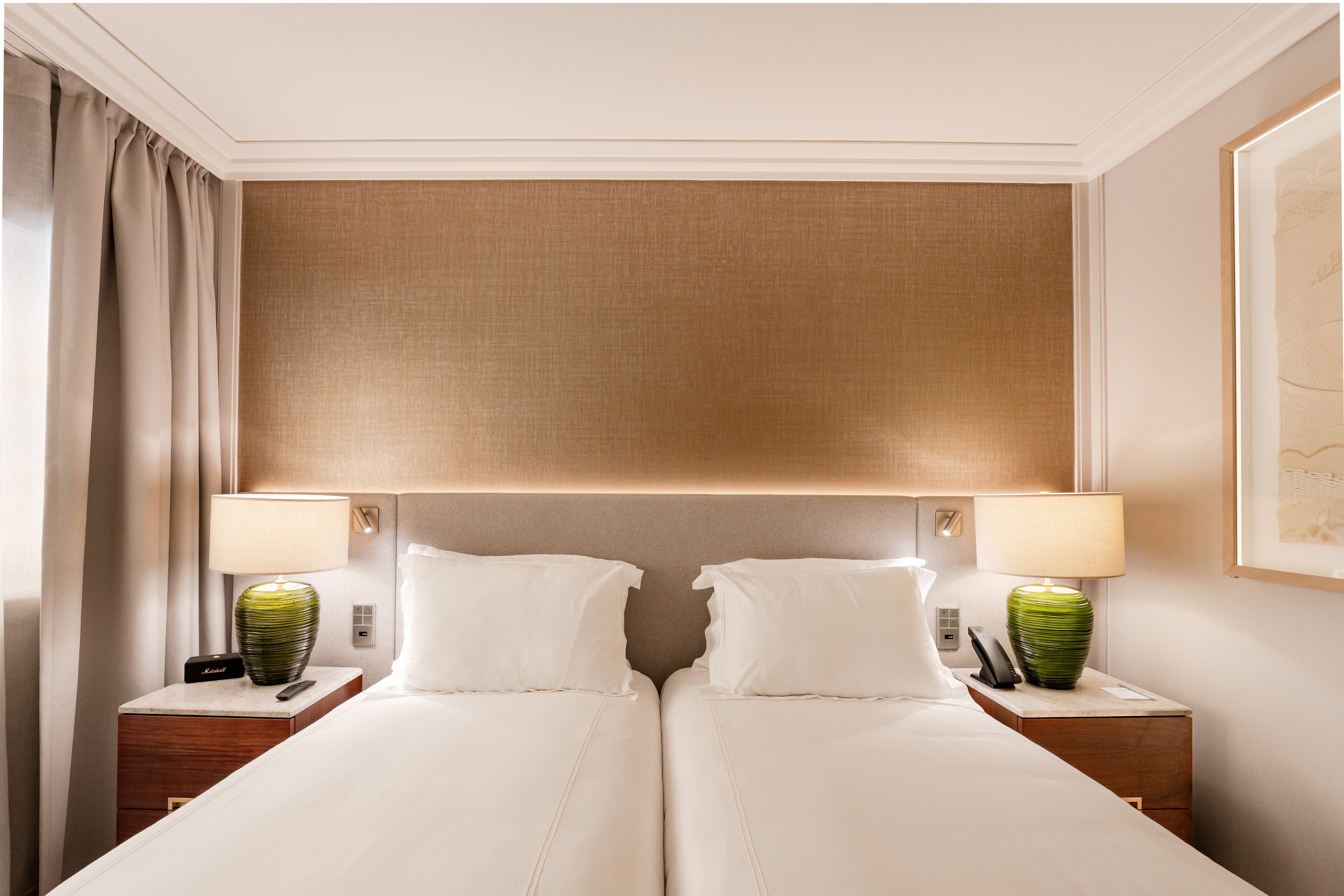 Casa da Calcada-guestroom-Classic Room.jpg