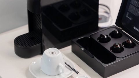 Espresso coffee machine