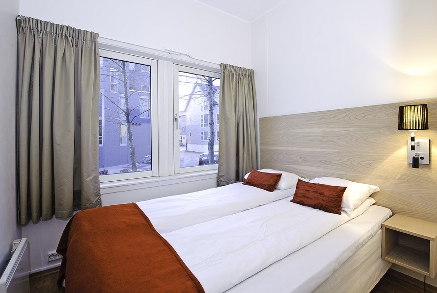 First Hotel City Tromso-guestroom-Superior Twin Room First Hotel City Tromso.jpg