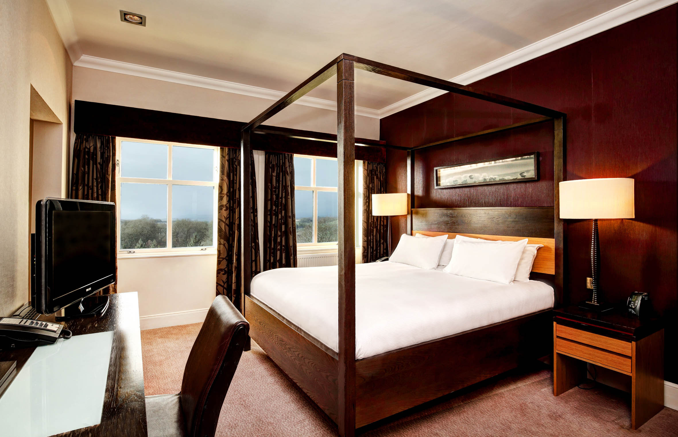 Apex Dunblane Hydro Hotel-guestroom-Junior Suite.jpg
