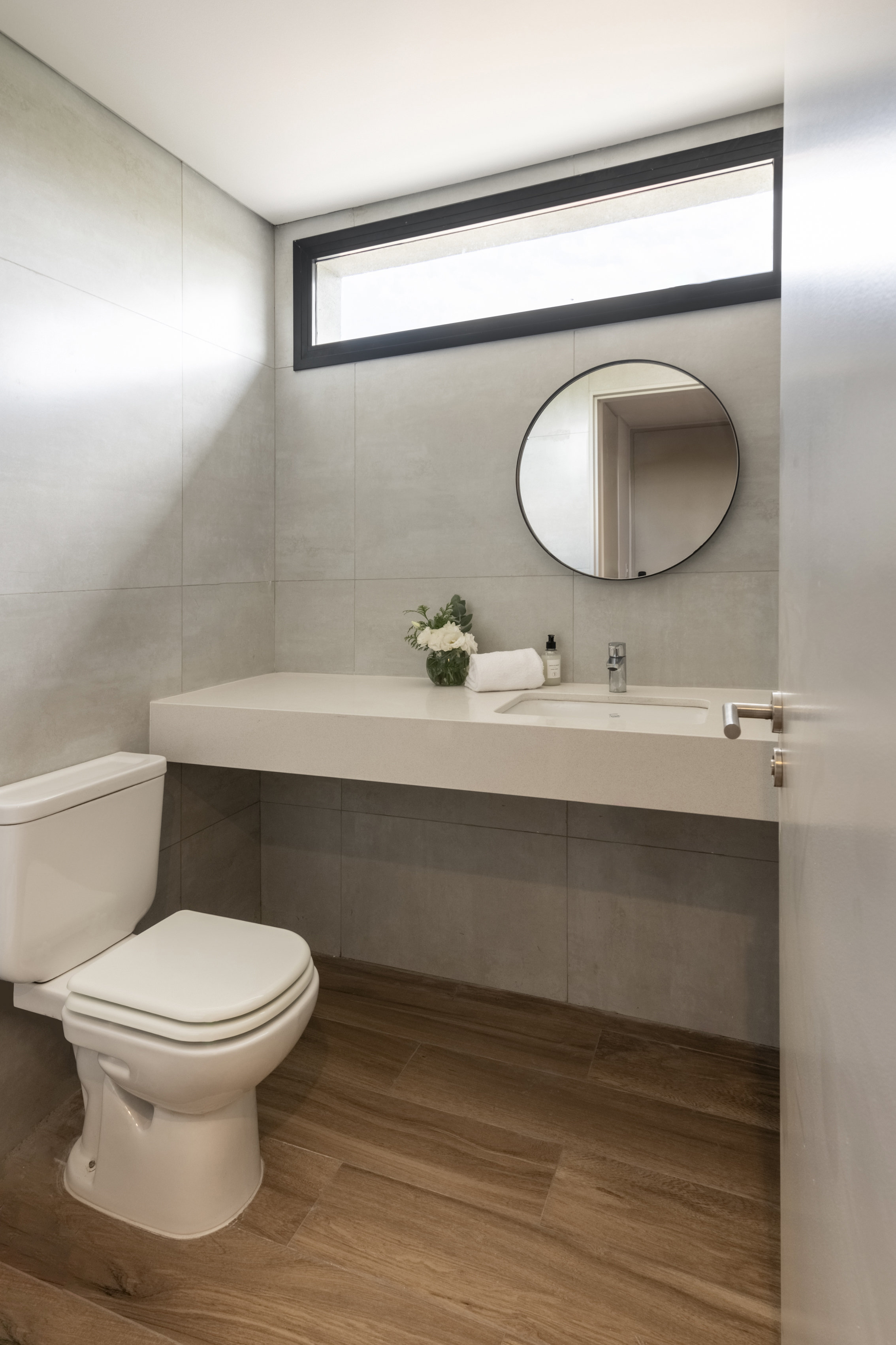 Top Rentals Palermo Soho-guestroom-Bathroom.jpg