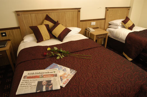 THE BUSH HOTEL-guestroom-Guest Room.jpg
