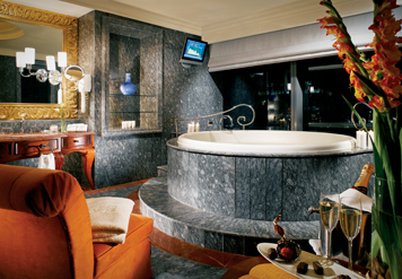 THE RITZ-CARLTON MEGA KUNINGAN - Photo 19