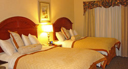  - Holiday Inn Express Central Bakersfield