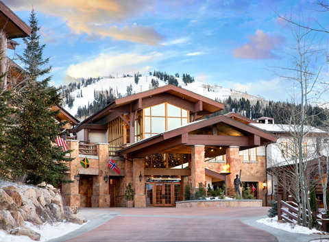STEIN ERIKSEN LODGE - Photo 11
