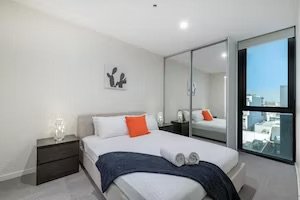 Melbourne City Apartments - Te-guestroom-Two Bedroom Sub Penthouse.jpg
