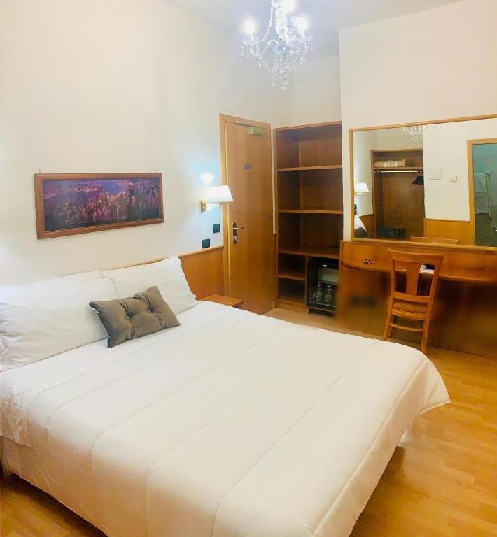 HOTEL CASSIA-guestroom-GUEST ROOM.jpg