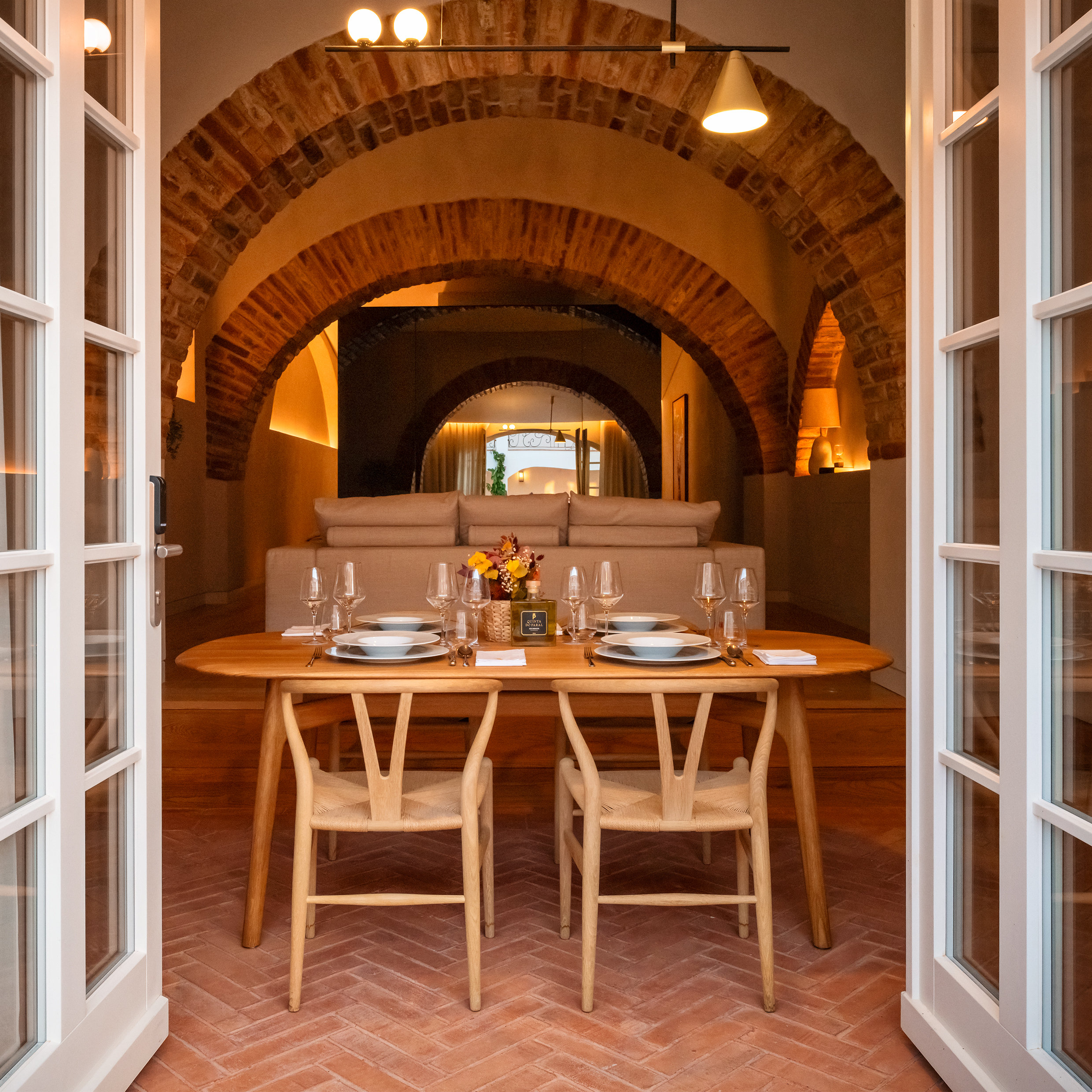 QUINTA DO PARAL-guestroom-Privilege_Junior_Suite .jpg