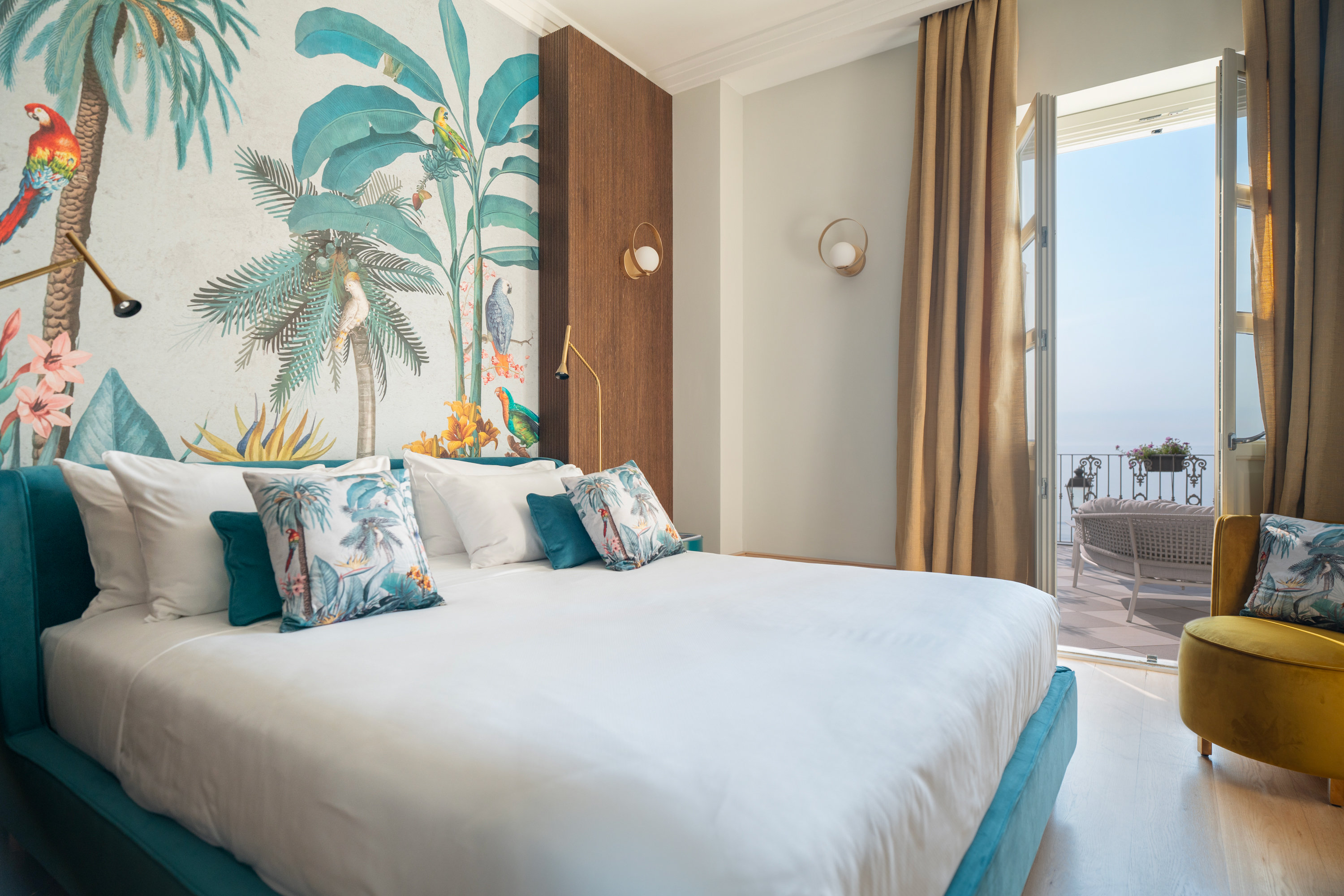 GRAND HOTEL ALASSIO-guestroom-Suite Hemingway Room.jpg