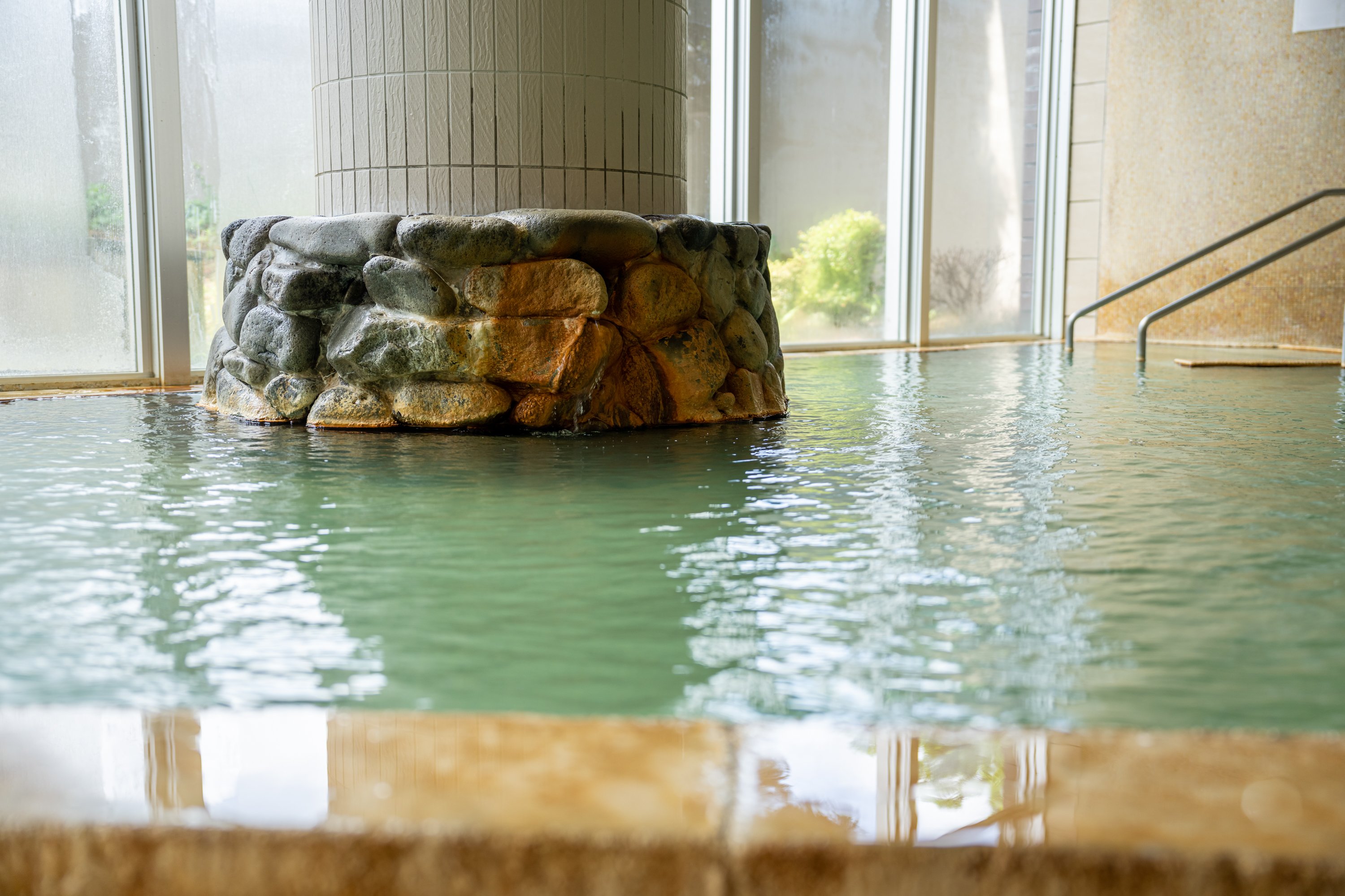 KAMENOI HOTEL ASO-guestroom-Onsen Japanese Style Big Bath.jpg