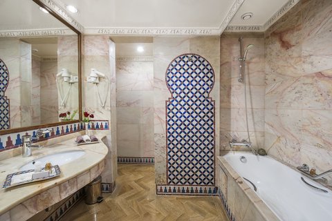 Privilege Bathroom