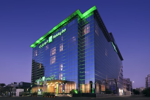 Holiday Inn Corniche is a welcoming place on the corniche in Jedda