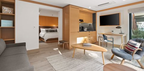 SA BEACH SUITE THREE