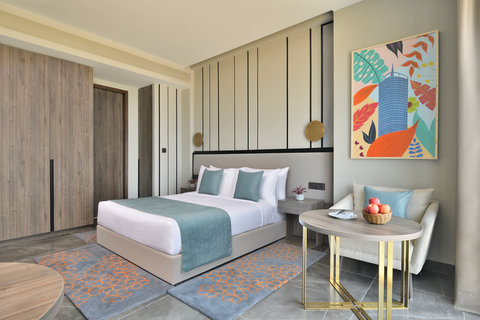 Studio Deluxe Living Room