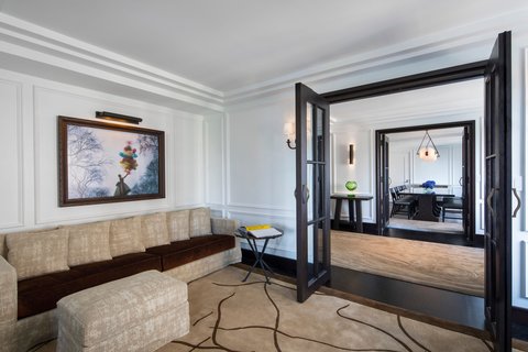THE RITZ-CARLTON CENTRAL PARK - Photo 11