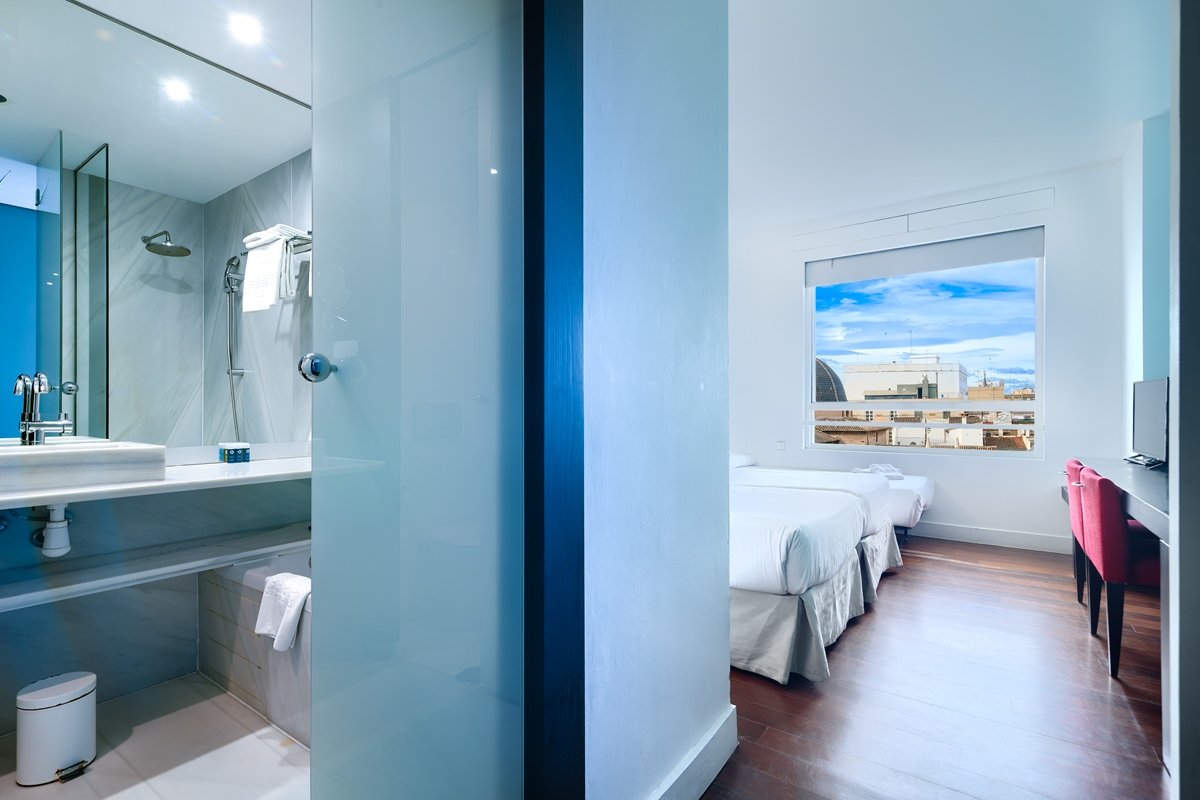 SEA YOU HOTEL PORT VALENCIA-guestroom-619149 Guest Room.jpg