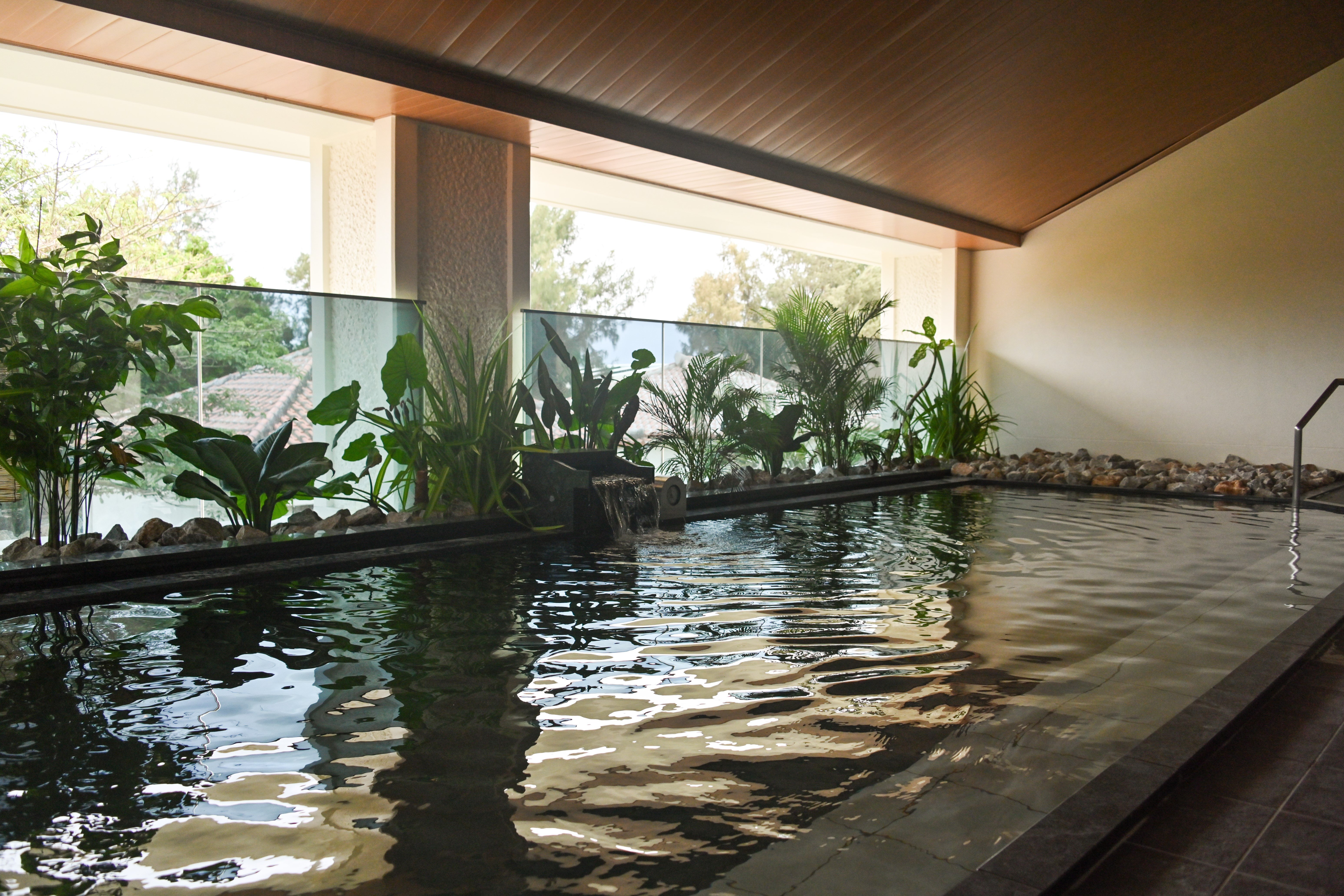 FUSAKI BEACH RESORT-guestroom-FUSAKI BEACH RESORT HOTEL VILLAS Facility Bathhouse.jpg